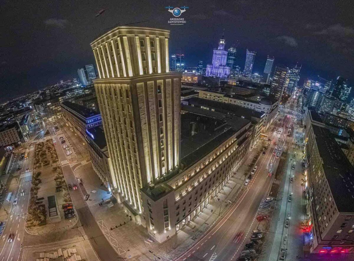 Palace 2 Wifi 600 Mbs 55'Tv Netflix Hbo 2Xmetro Appletv Warsawa Bagian luar foto