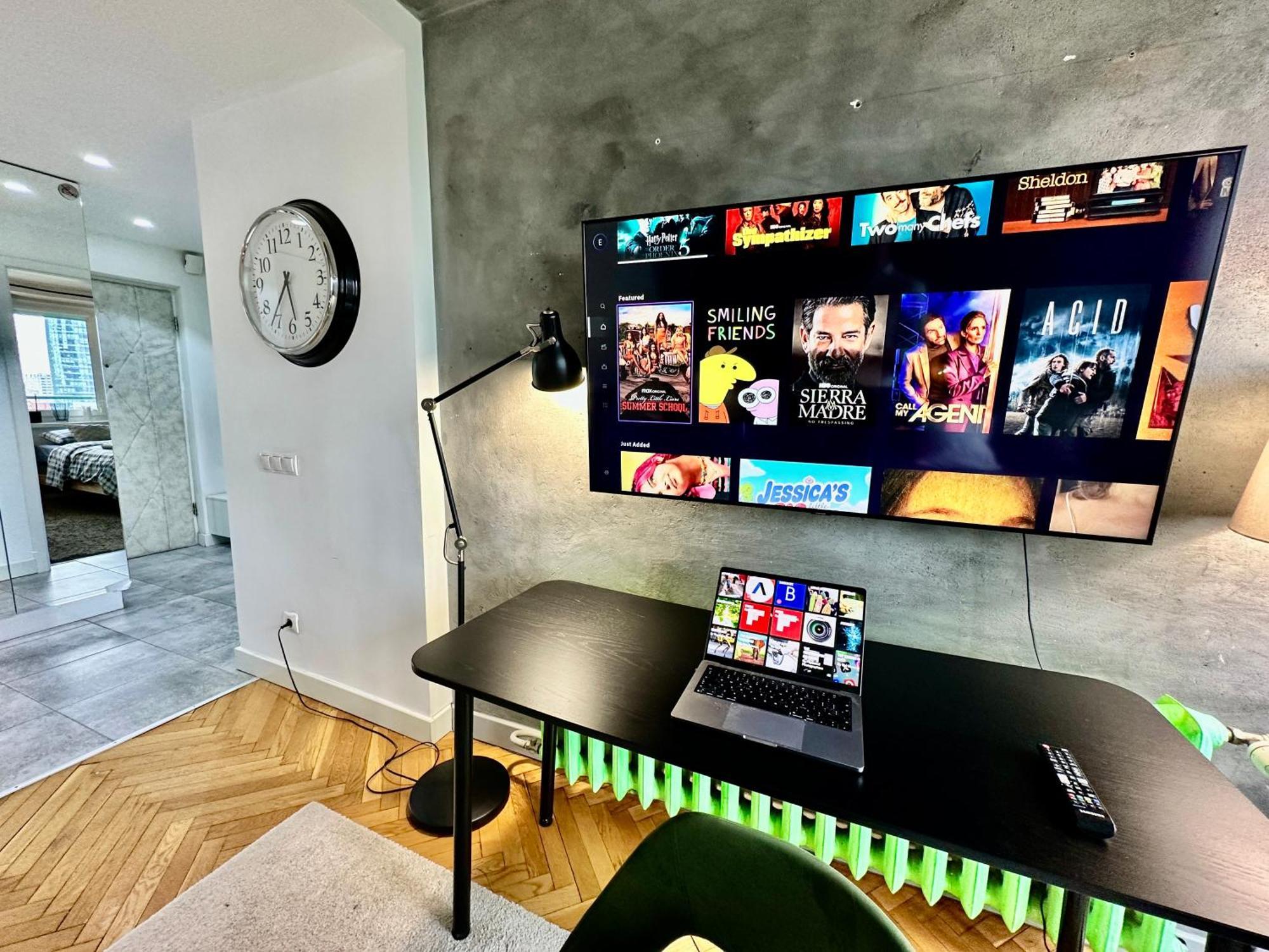 Palace 2 Wifi 600 Mbs 55'Tv Netflix Hbo 2Xmetro Appletv Warsawa Bagian luar foto