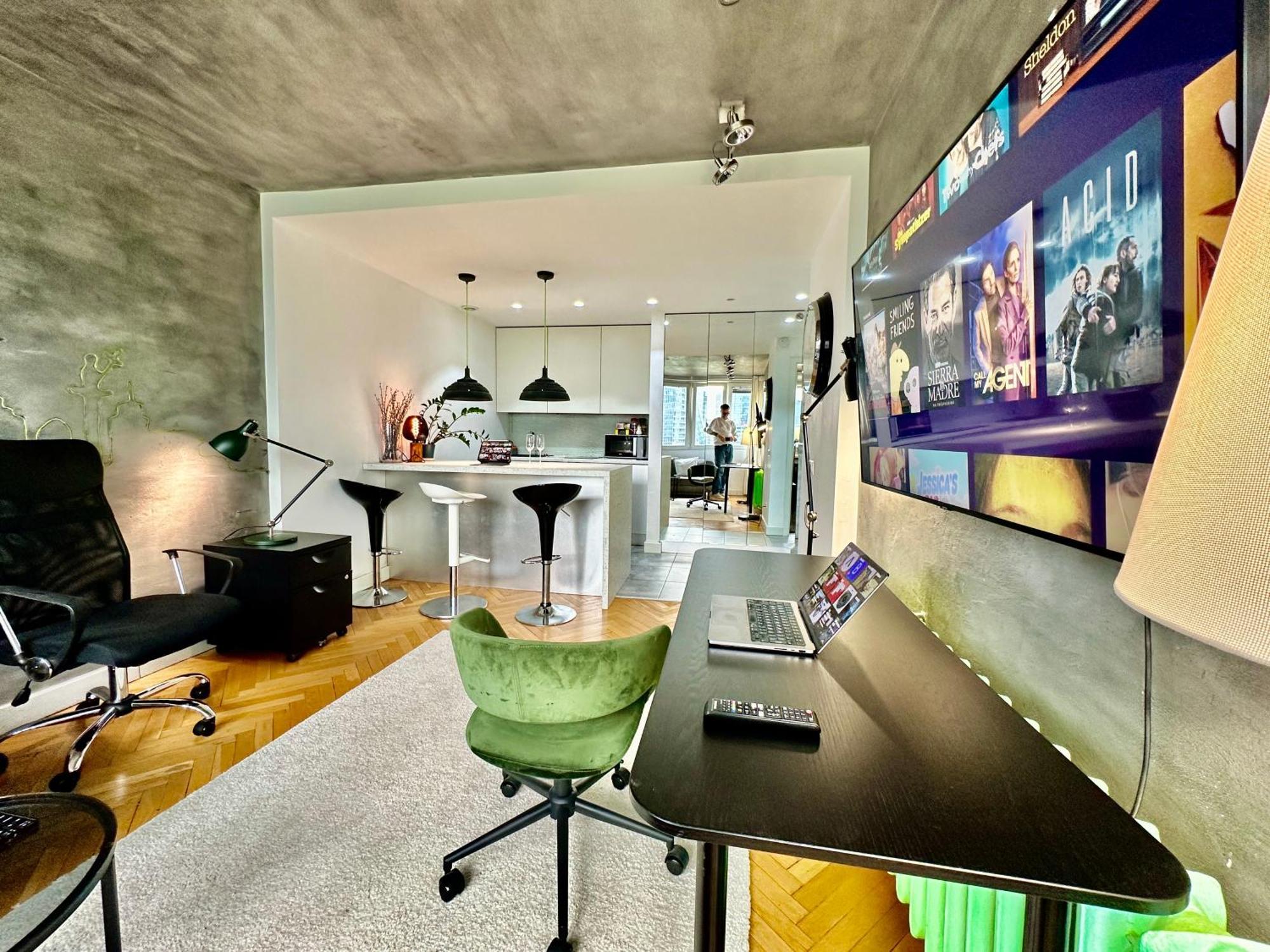 Palace 2 Wifi 600 Mbs 55'Tv Netflix Hbo 2Xmetro Appletv Warsawa Bagian luar foto