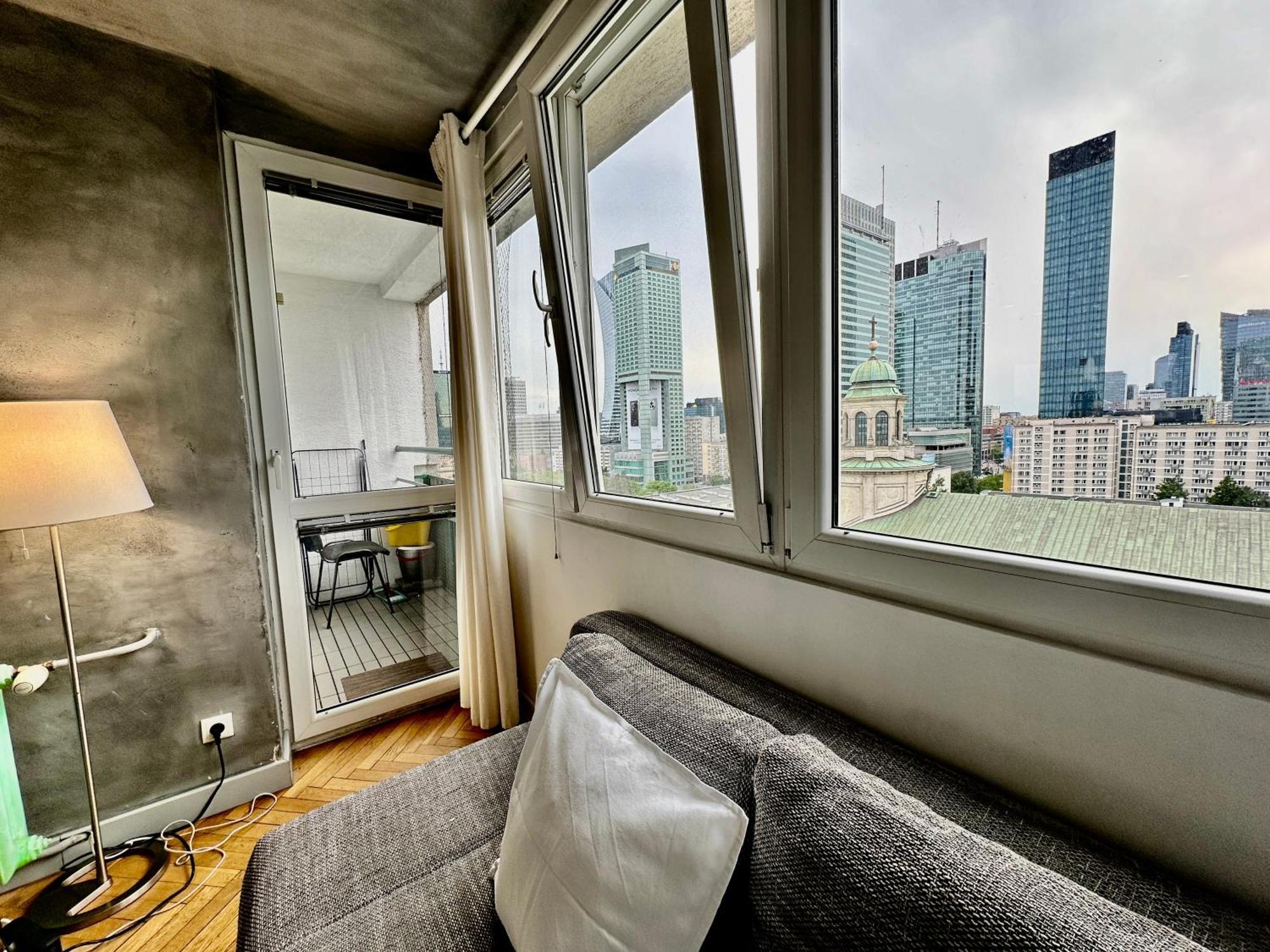 Palace 2 Wifi 600 Mbs 55'Tv Netflix Hbo 2Xmetro Appletv Warsawa Bagian luar foto